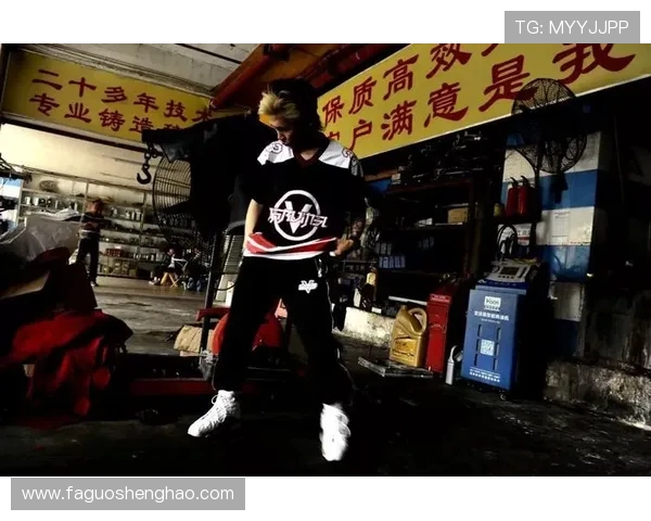 南京街舞队成长之路:从街头到舞台的奋斗与梦想记录 南京街舞队成长之路:从街头到舞台的奋斗与梦想记录