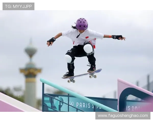 滑板灵活性大比拼北京滑板队荣获第四名展现实力与风采 滑板灵活性大比拼北京滑板队荣获第四名展现实力与风采