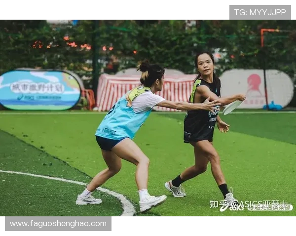 李伟独家分享飞盘技巧与心得体会助你提升投掷与接盘水平 李伟独家分享飞盘技巧与心得体会助你提升投掷与接盘水平