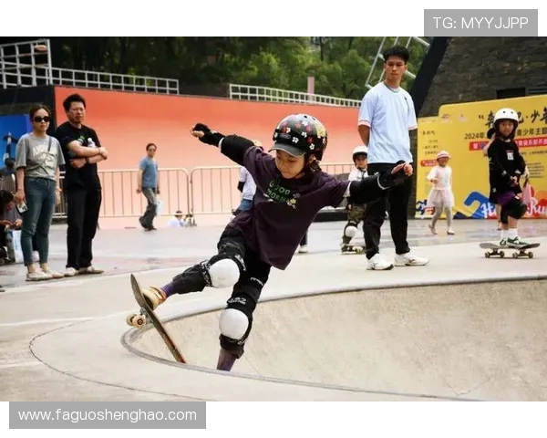 南京滑板队在极限运动联赛中的精彩表现与状态分析 南京滑板队在极限运动联赛中的精彩表现与状态分析